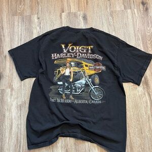 Harley-Davidson Black Graphic Tee with Yellow Accents